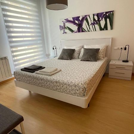 Apartamento Pinares Apartman Soria Kültér fotó