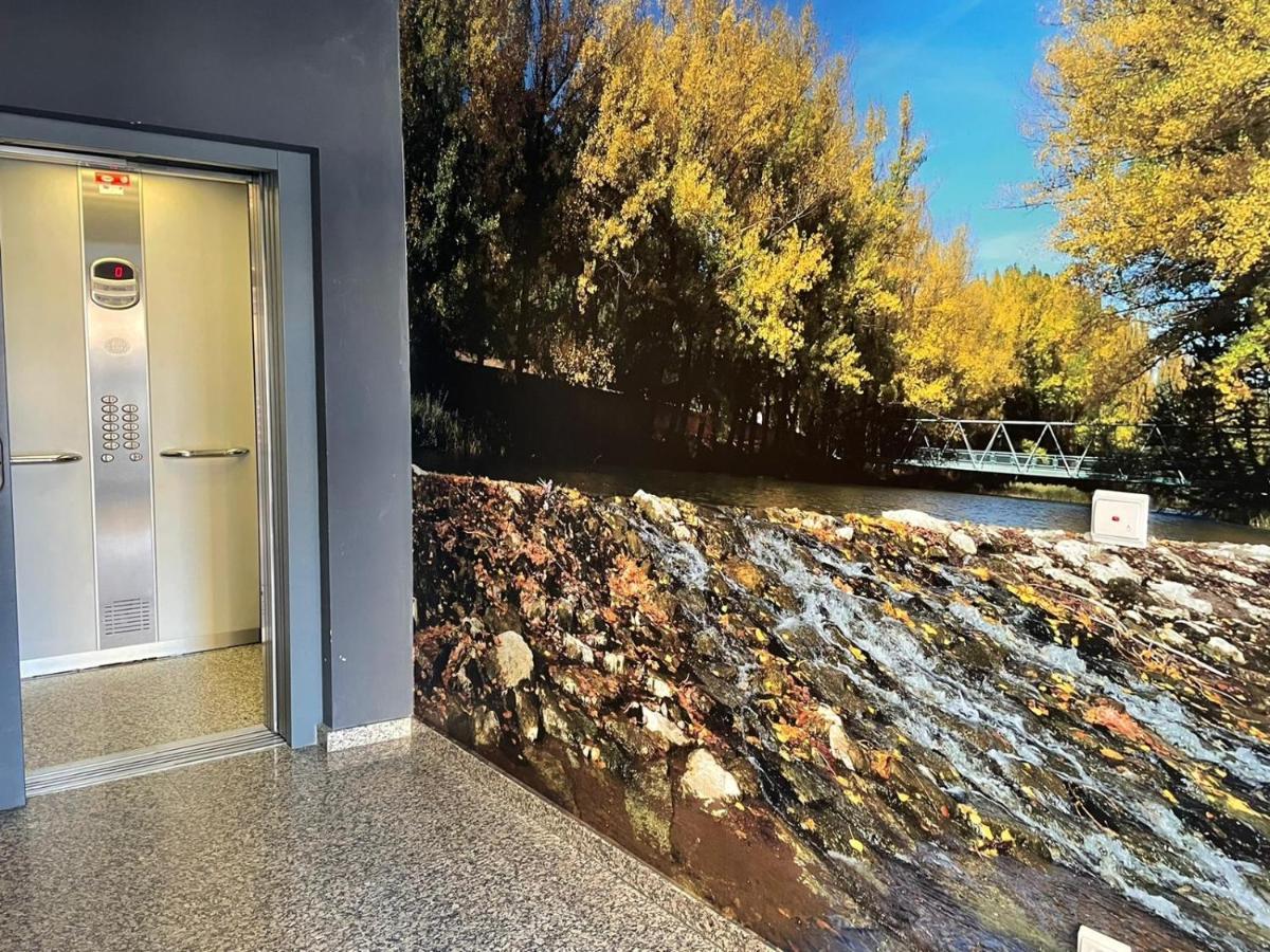 Apartamento Pinares Apartman Soria Kültér fotó